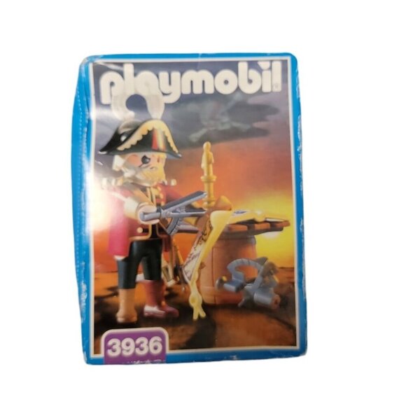 Playmobil Pirate Peg Leg Captain Pirates 3936 Navigator VTG 2000 New in Box - Picture 1 of 8